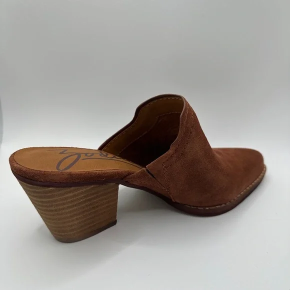 Zodiac Pointed Toe Suede Mule in Chestnut Brown - Picture 7 of 9